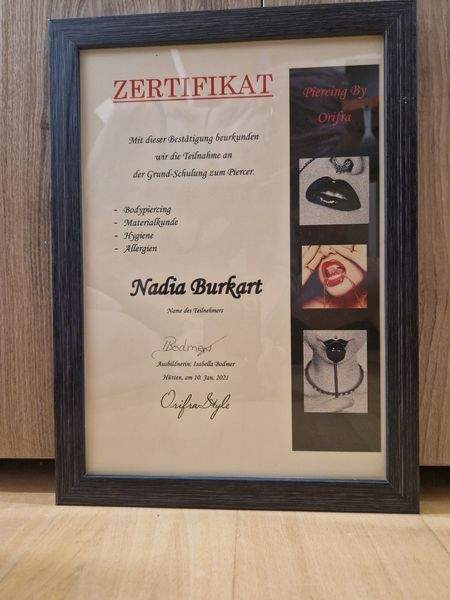 Zertifikat Grund-Schulung Piercer